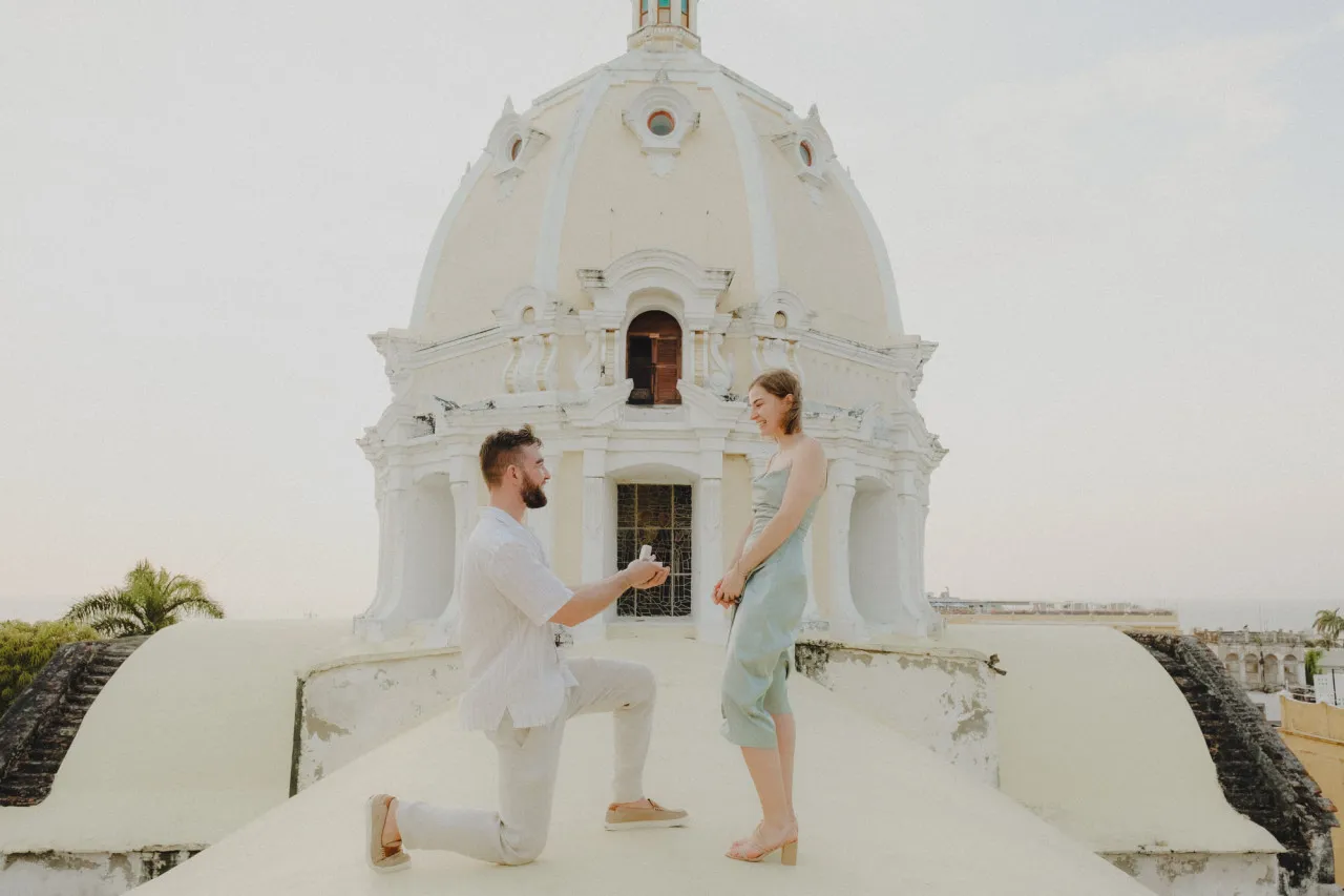 Valeryia & Dennis Proposal engagement Cartagena Colombia - Clicksalinas Photographer | 07